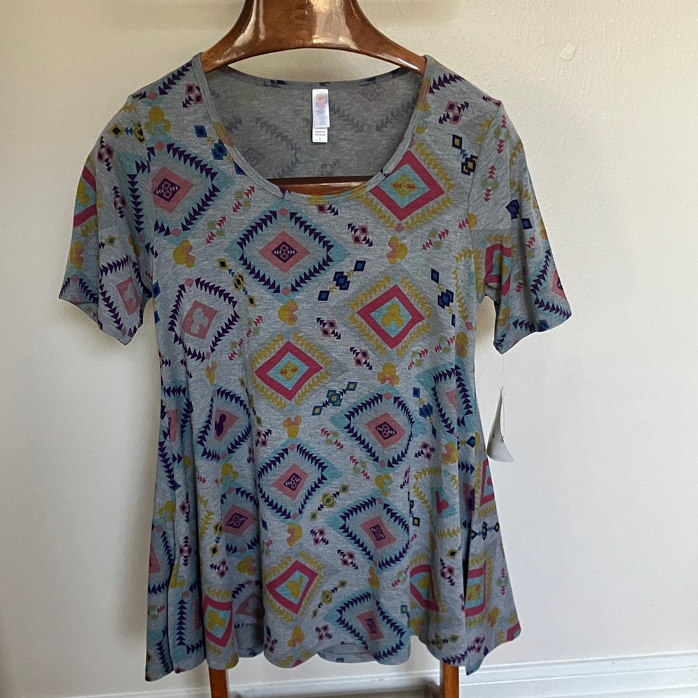 LuLaRoe Multicolor Geometric Short Sleeve Top